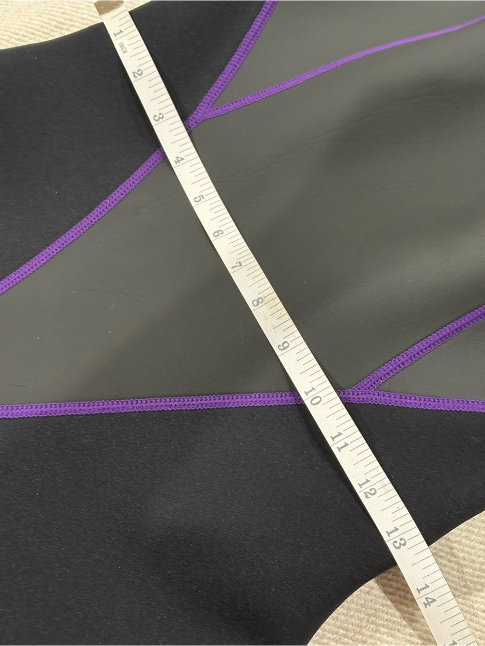 Vintage BARE Women’s 11-12 Purple & Black Aqualite Full Wetsuit - Picture 7 of 13